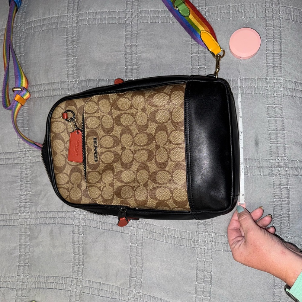 Coach Signature Black and Tan Crossbody Bag - Picture 3 of 13